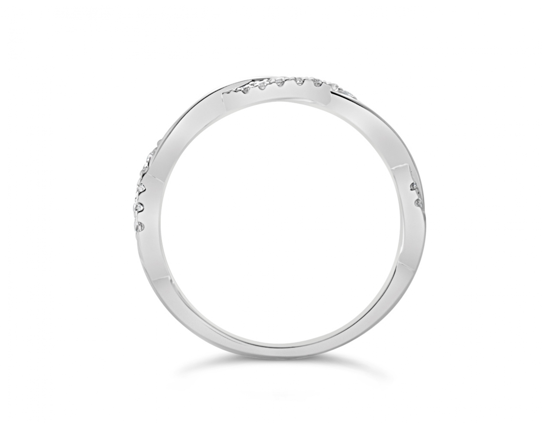 18k white gold twisted matt and shiny pave set wedding ring