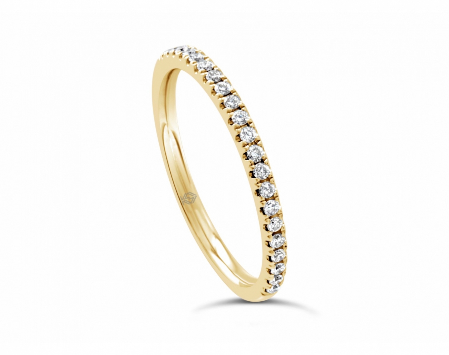 18k yellow gold diamond half eternity ring in pave set 0,20tcw* “seen on @ankatrien”
